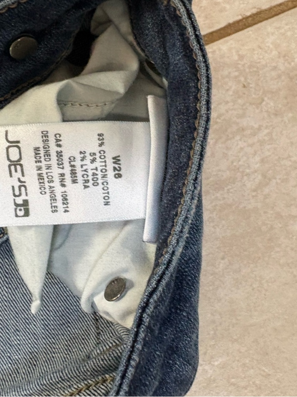 Joe's Jeans Dark Blue Straight Leg Frayed Hem - Picture 2 of 5